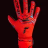 Reusch Attrakt Grip Evolution Finger Support 2023 Rot Blau Schwarz F3333